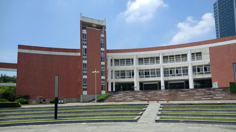毕业设计电子设计与专业电子设计的差异解析