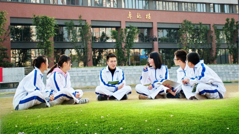 揭秘电子科技公司研发流程图：从概念到产品
